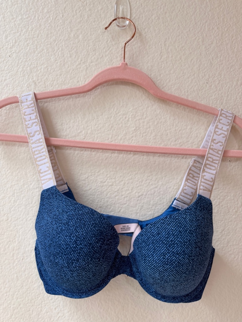 Victoria’s Secret Logo Strap T-Shirt Push-Up Bra Blue Denim Look 32C Y2K‎